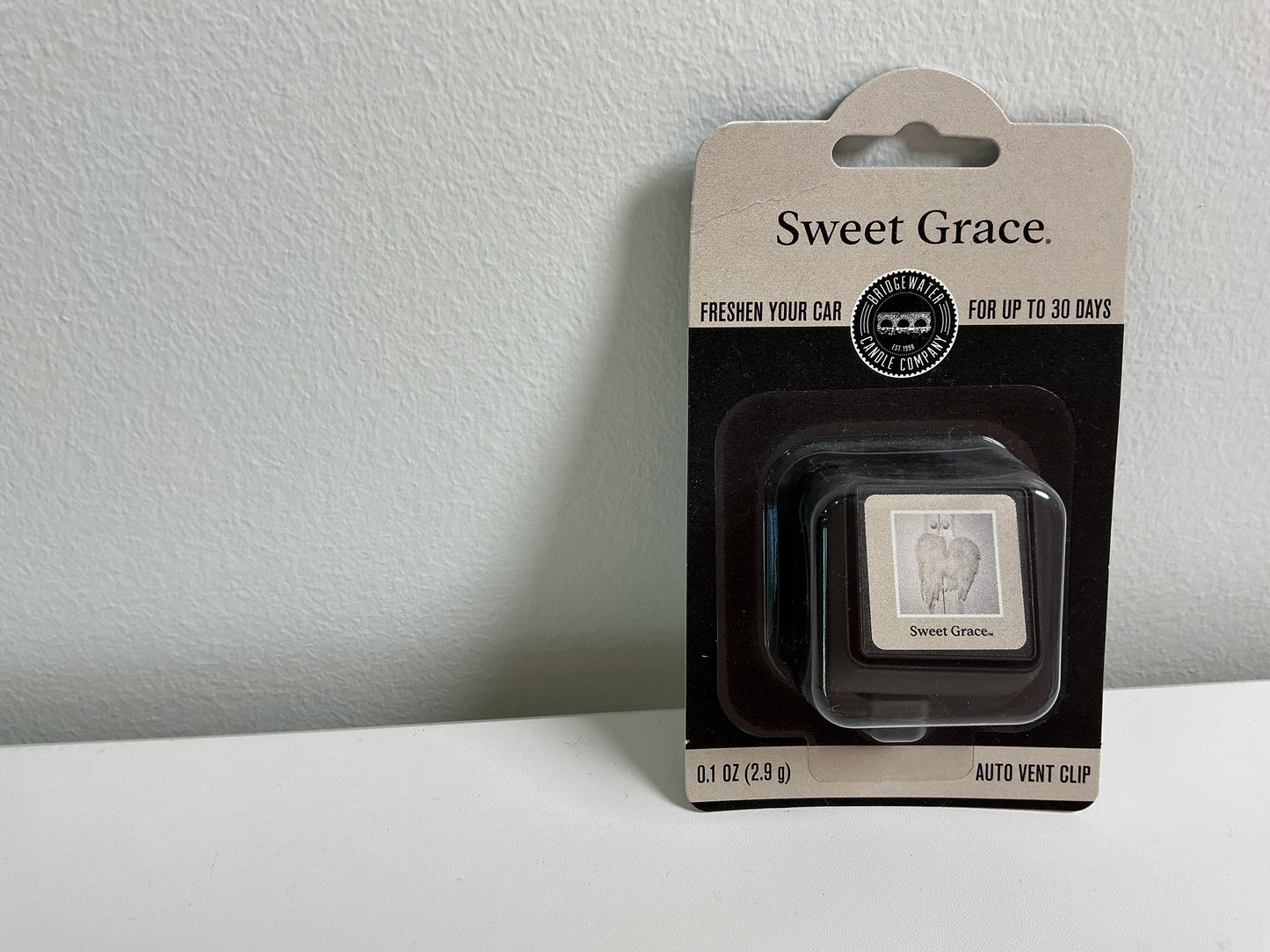 Sweet Grace (auto vent clip)